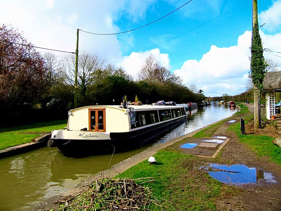 England: 5* Hotel Boat Kailani – Cruising The Grand Union Canal, The Midlands
