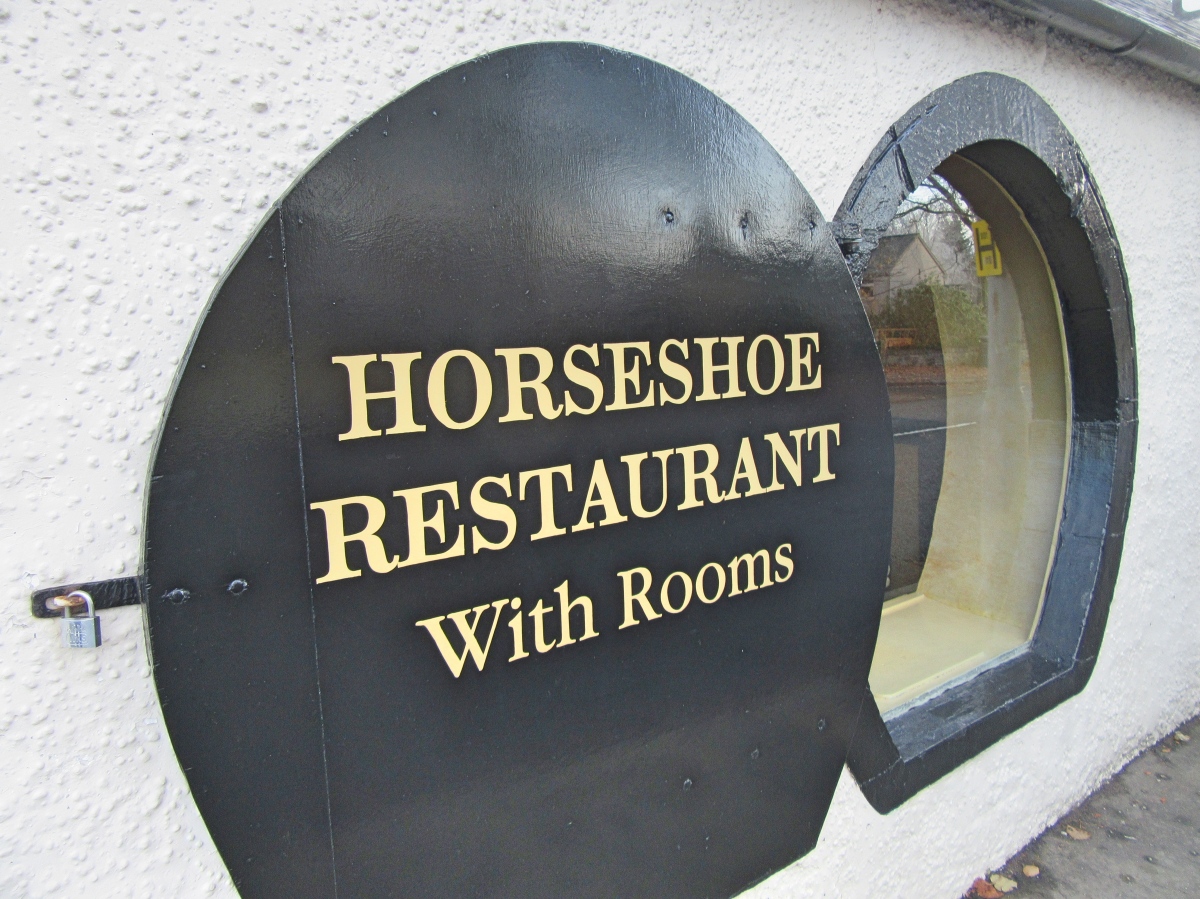 Scotland: The Horseshoe Inn, Peebles